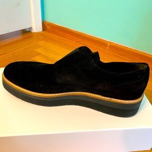 Vince women’s suede Davy loafer